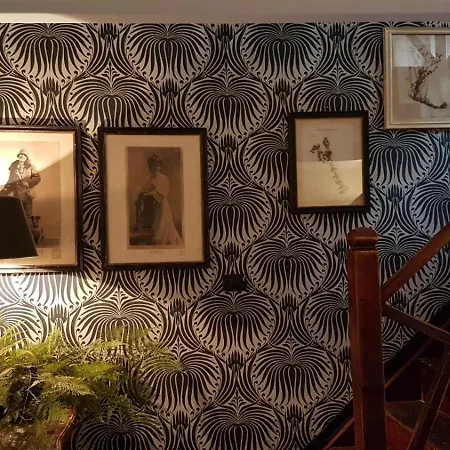Apartment Decopetit
