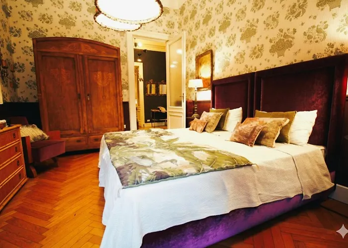 Decopetit The House Of Timeless Charme Turin