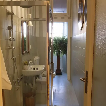 Decopetit The House Of Timeless Charme * トリノ